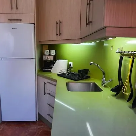 Apartment & Jp *