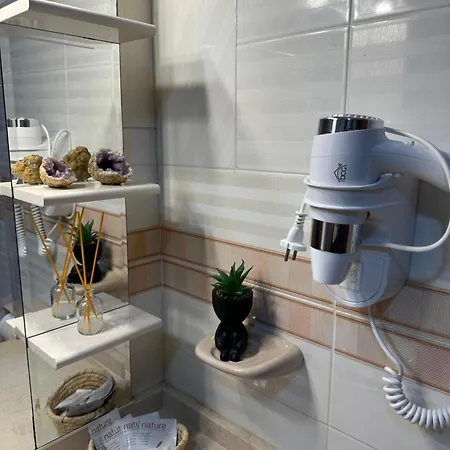 Apartment & Jp *